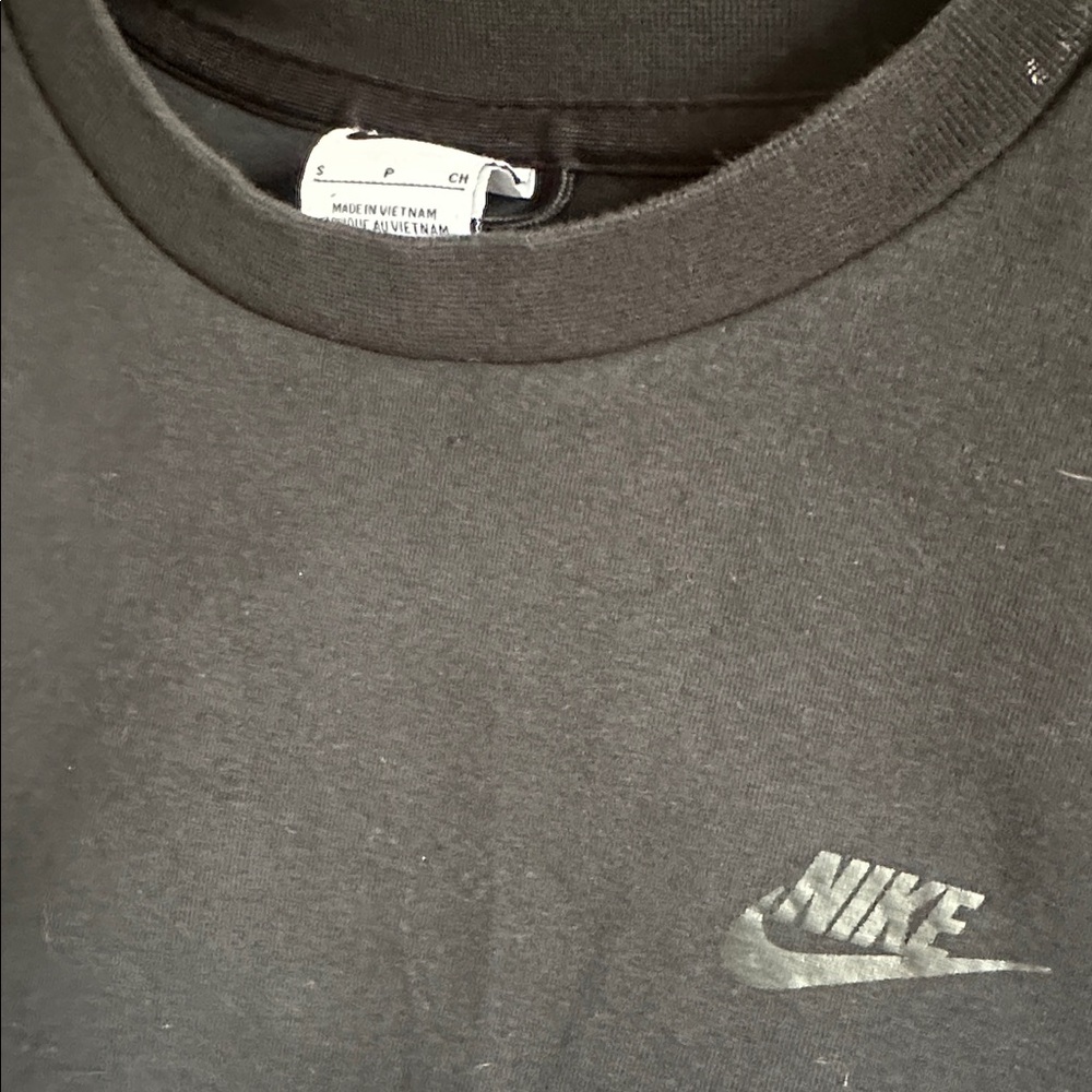 Nike Tech Crew Neck - image 3